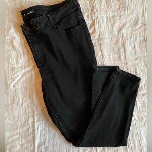 Black skinny jeans